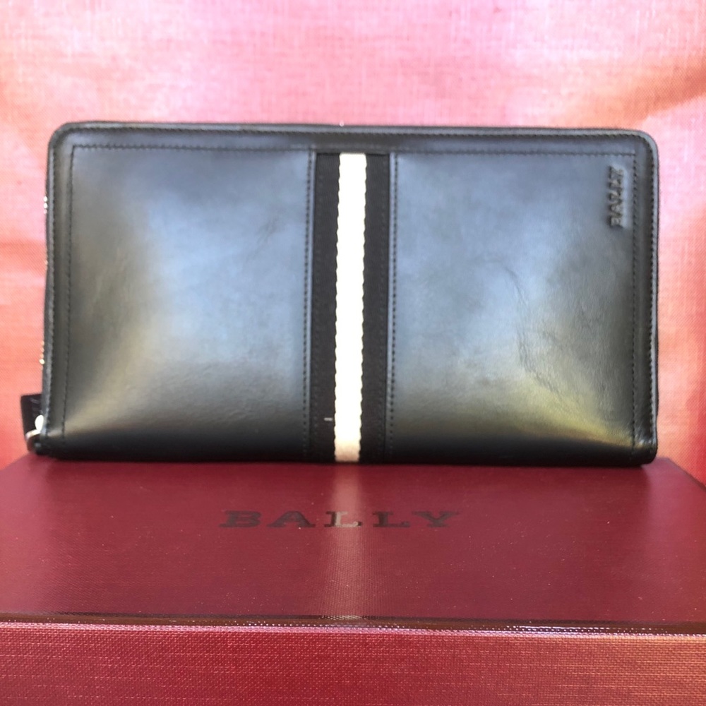Bally wallet